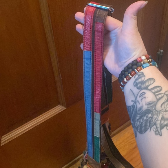 Vintage Multicolor Hobo Bag with Textured Design - Picture 3 of 5